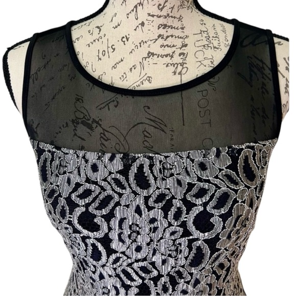 Valerie Bertinelli | Women’s Black Lace Dress Size Small - Picture 9 of 14